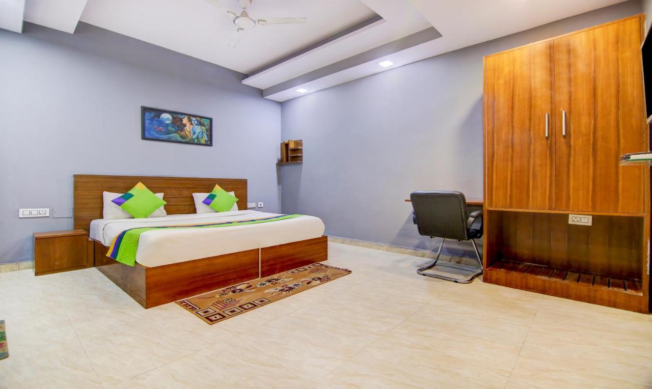 Treebo Trend Aashiyana Paradise Badshahpur Esterno foto